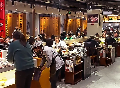 西藏山南神力時(shí)代廣場店